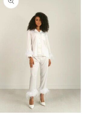 Bon Viviann white Feather Pajamas